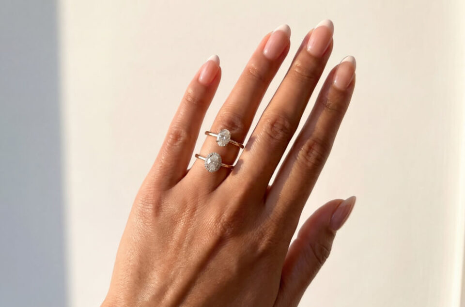 Solitaire Engagement Ring vs Halo